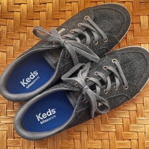 SOLD ❌KEDS blissarch walking shoes 6.5